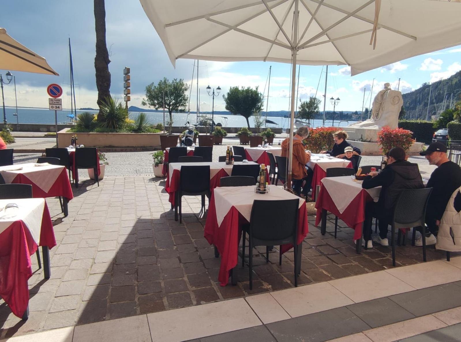 Hotel & Restaurant San Marco Ab Toscolano Maderno Buitenkant foto